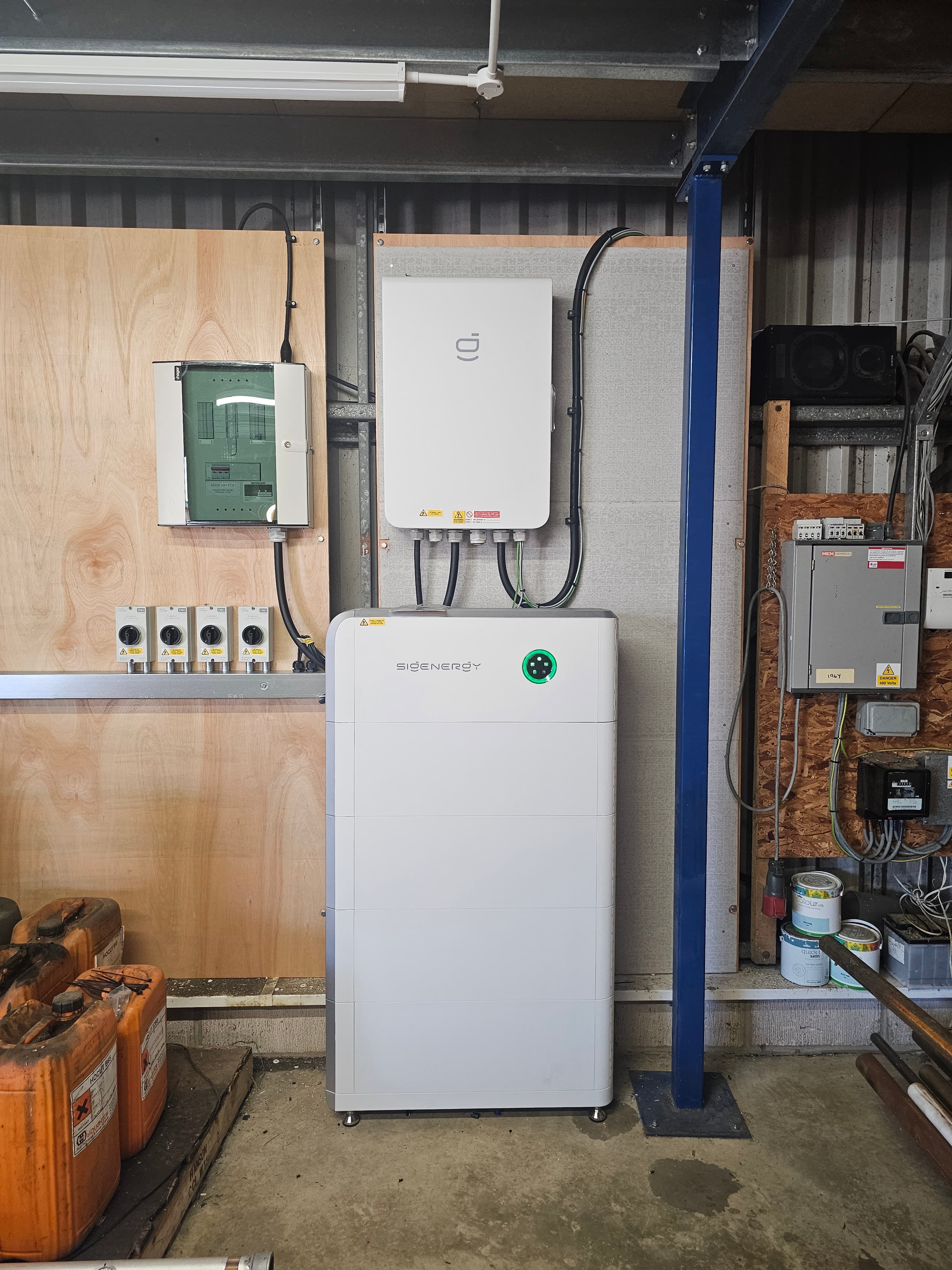 Sungrow battery storage and inverter system installation
